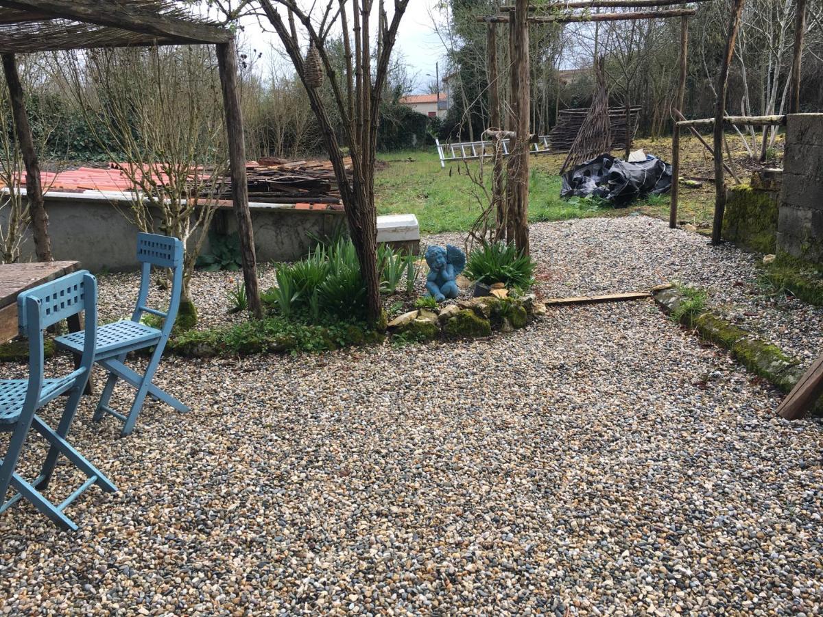 Apartamento Riverview Verteuil-sur-Charente Exterior foto